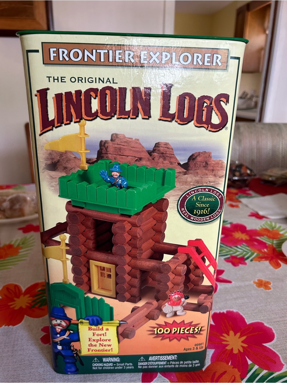 2002 Original Frontier Explorer Lincoln Logs